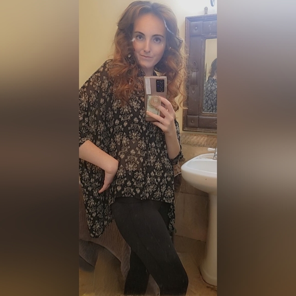 Meet your Posher, Jessica - Picture 15 of 16